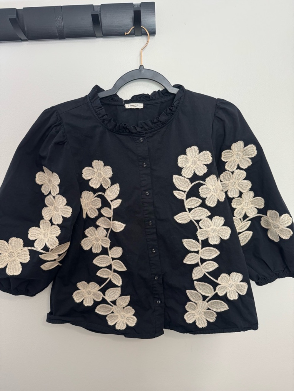 Jodifl Size S Black Button-Front Blouse with Cream Floral Appliqué